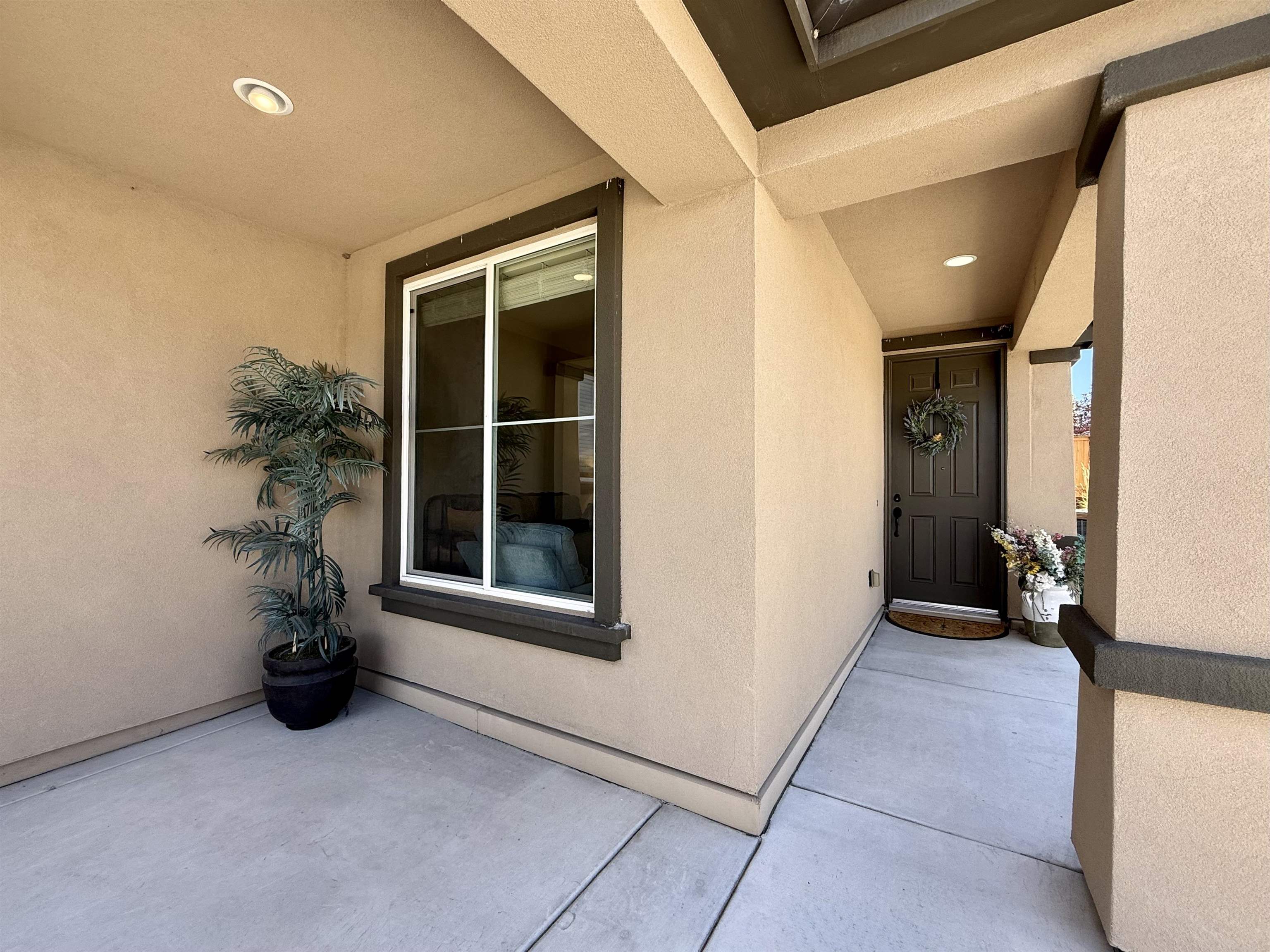 1095 Tazewell Trail