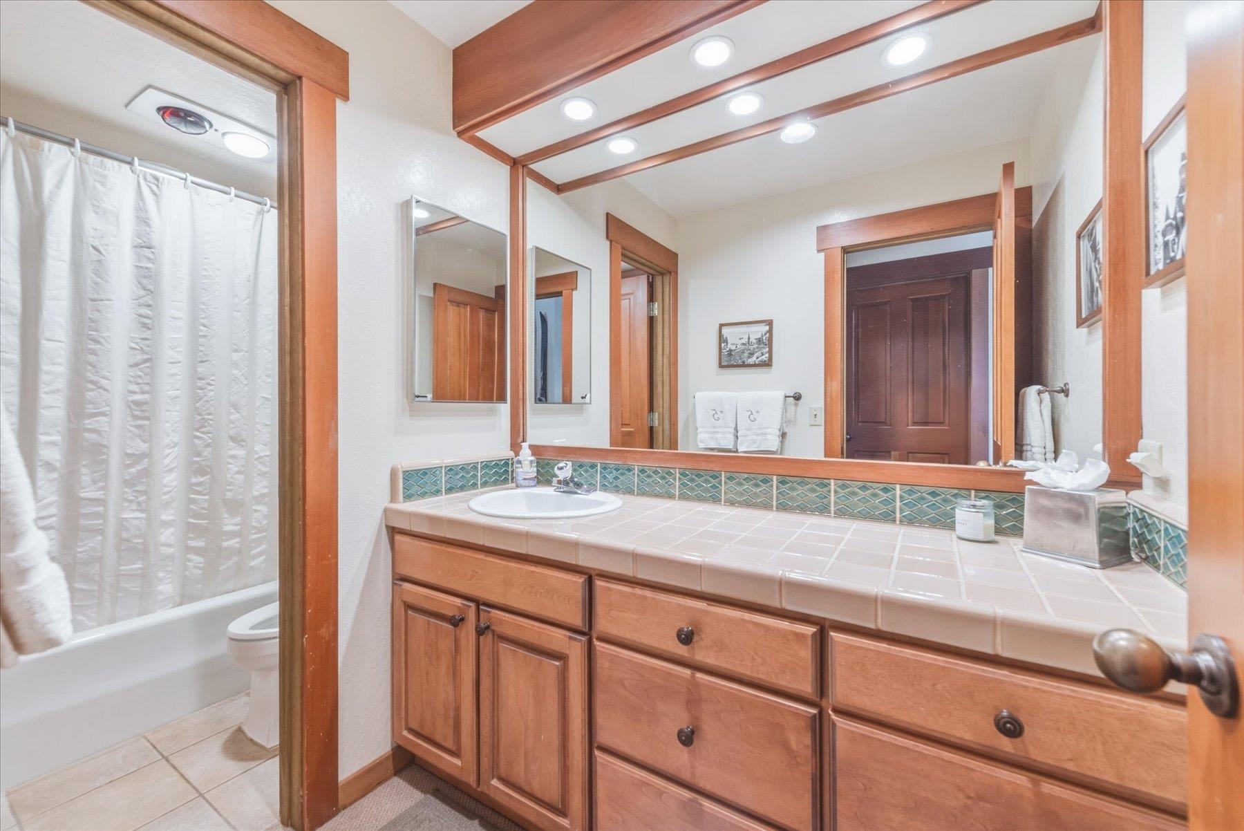 1200 West Lake Boulevard # 5 Unit: #5