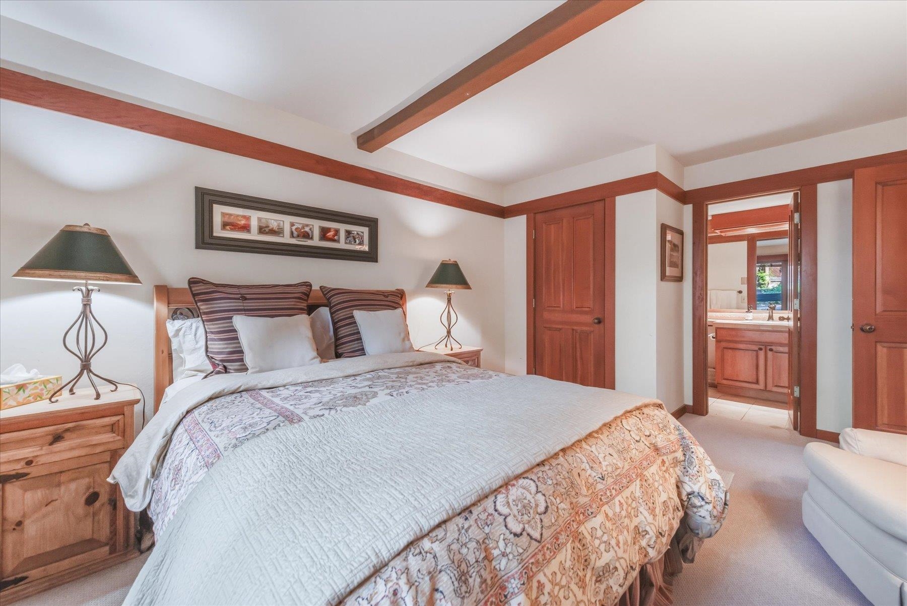 1200 West Lake Boulevard # 5 Unit: #5