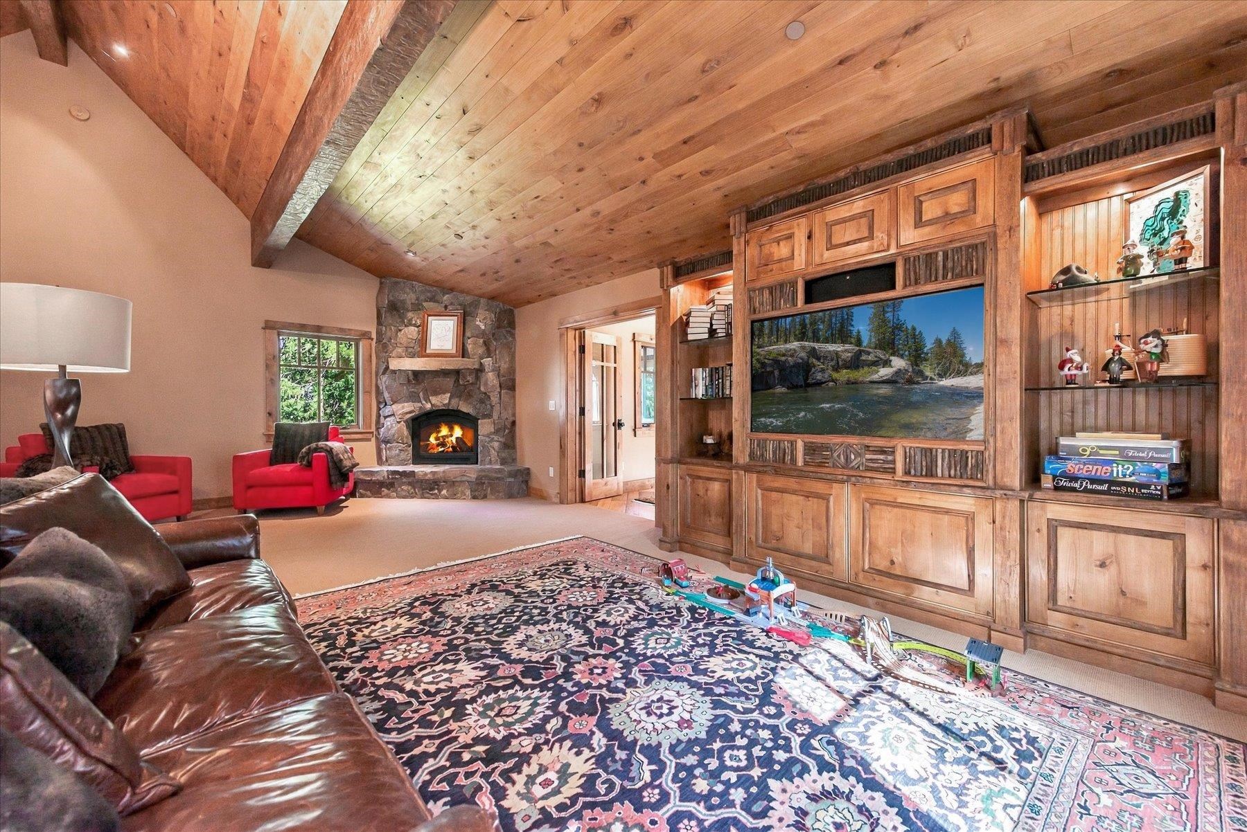 203 Quiet Walk Road