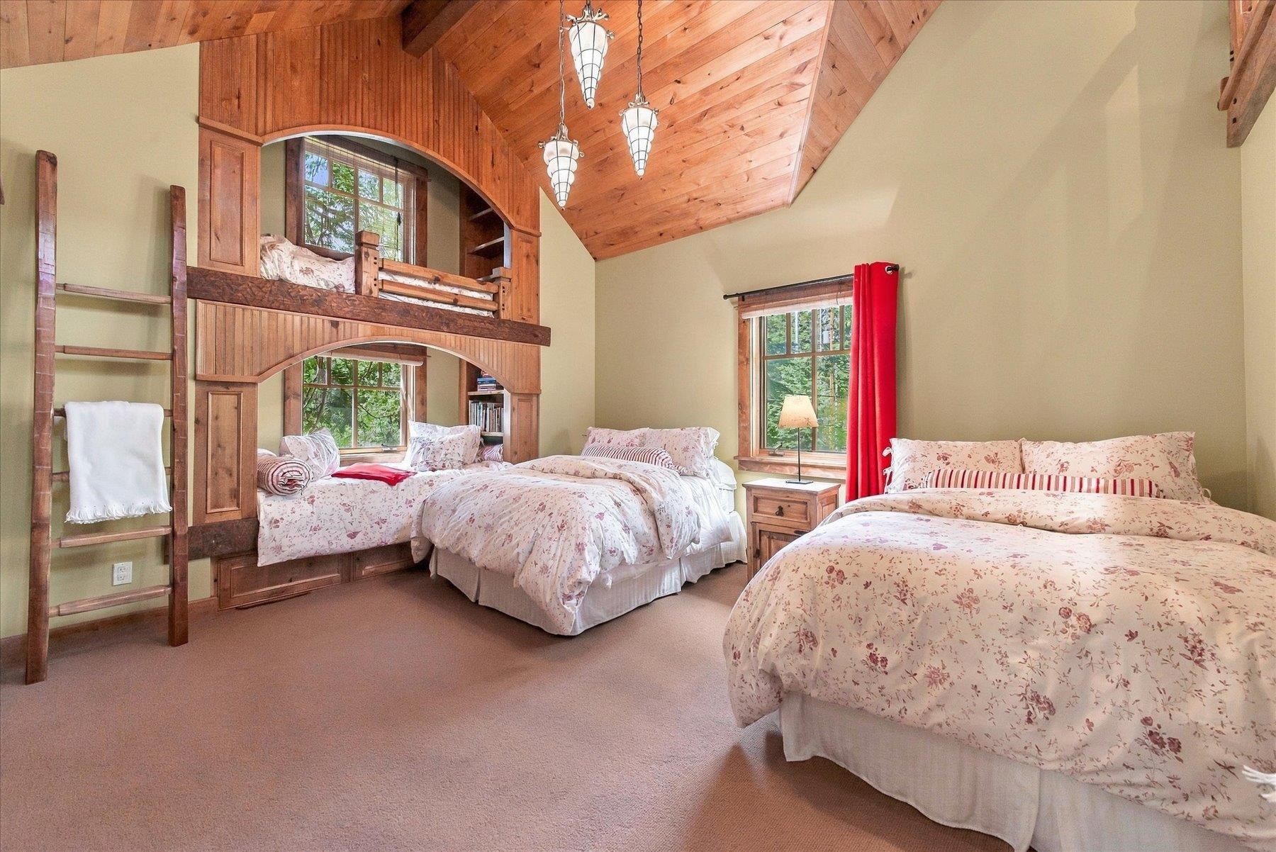 203 Quiet Walk Road