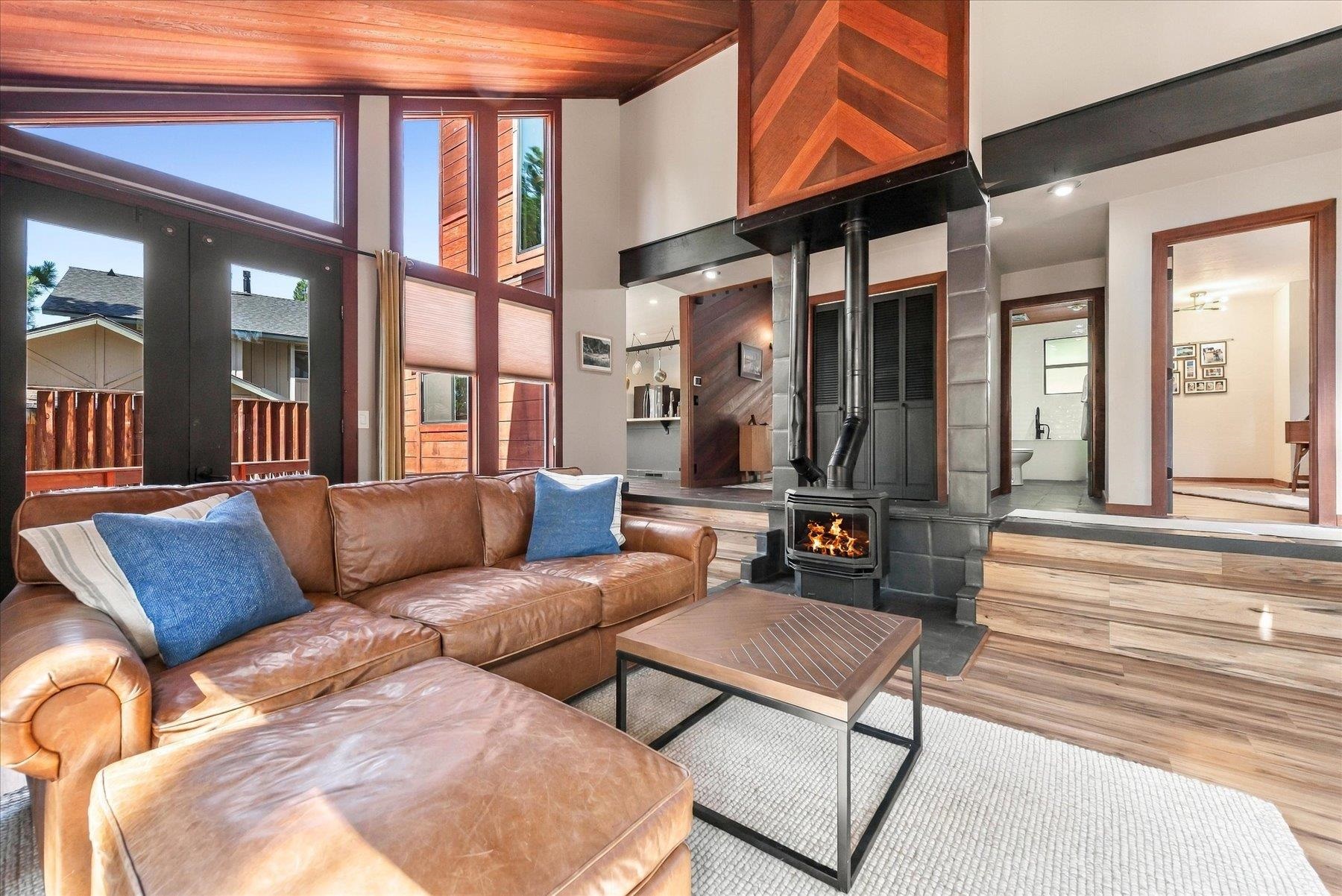 16005 Canterbury Lane