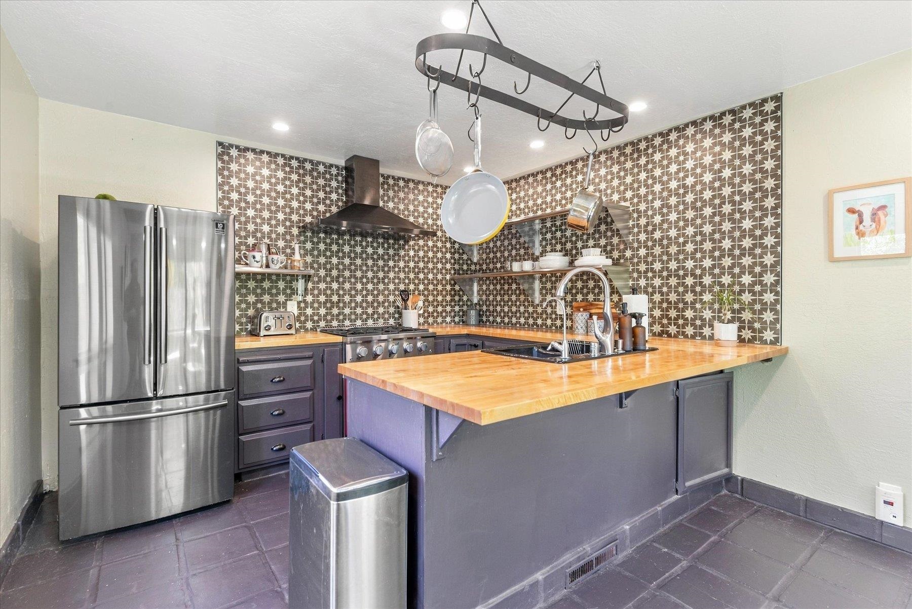 16005 Canterbury Lane