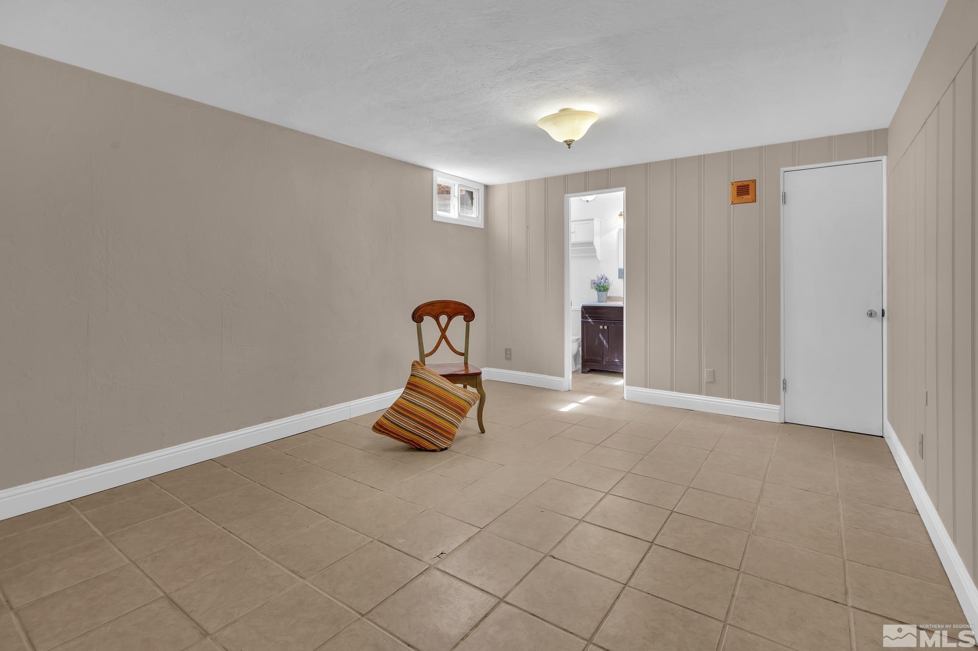 2800 Thomas Jefferson Drive