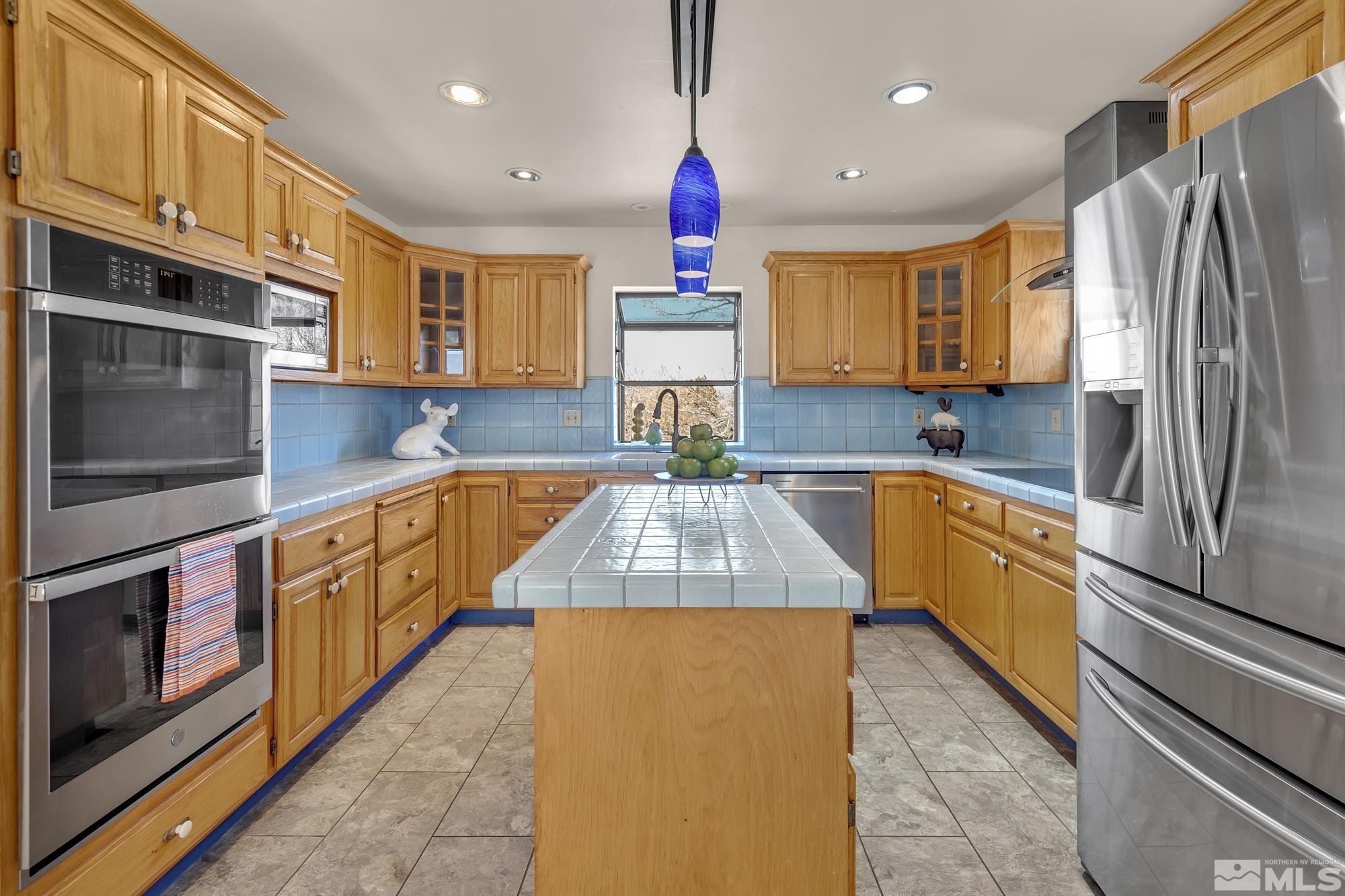2800 Thomas Jefferson Drive