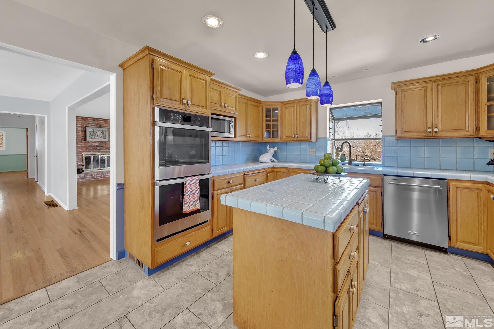 2800 Thomas Jefferson Drive