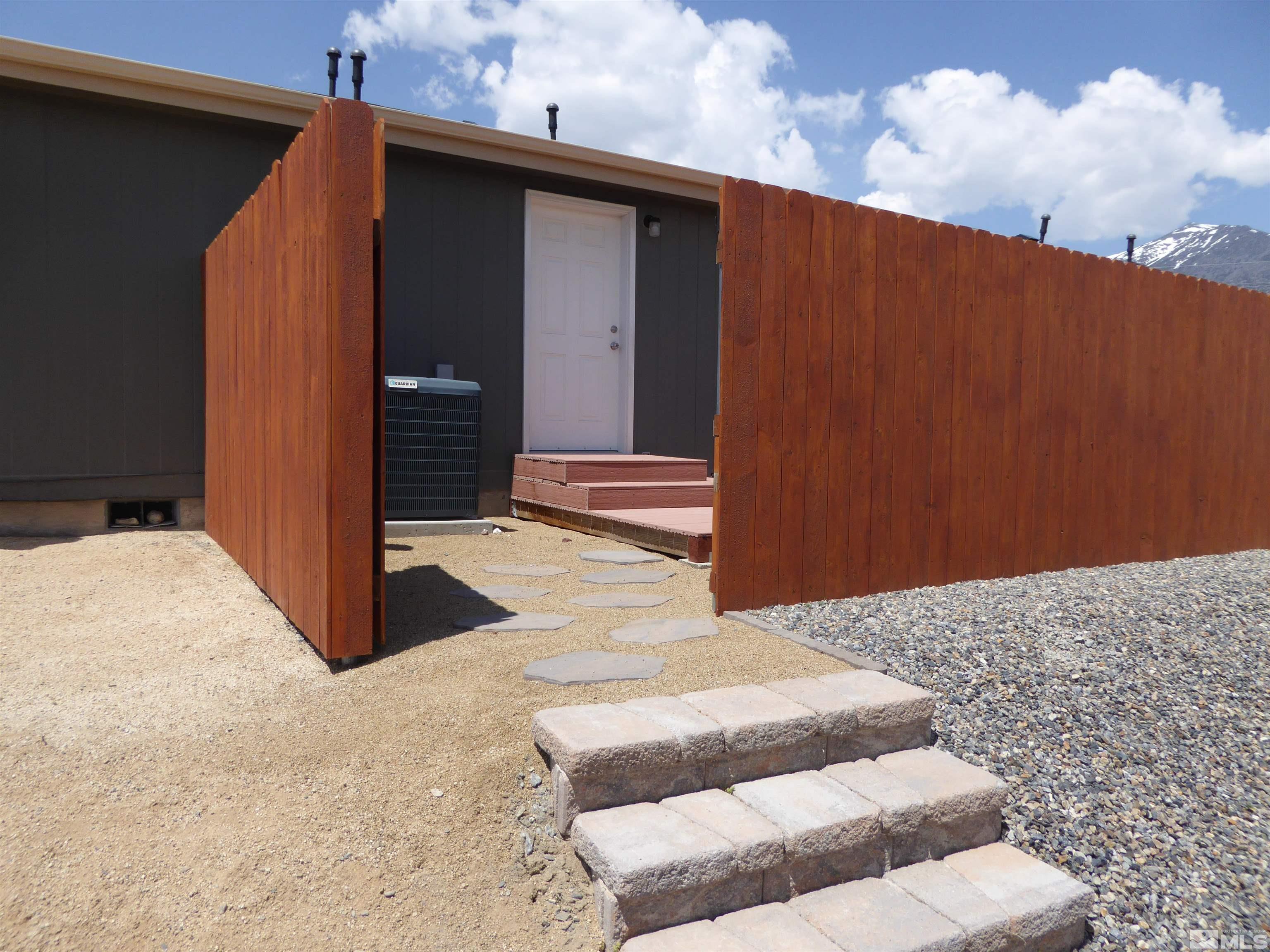 102 Inyo Road