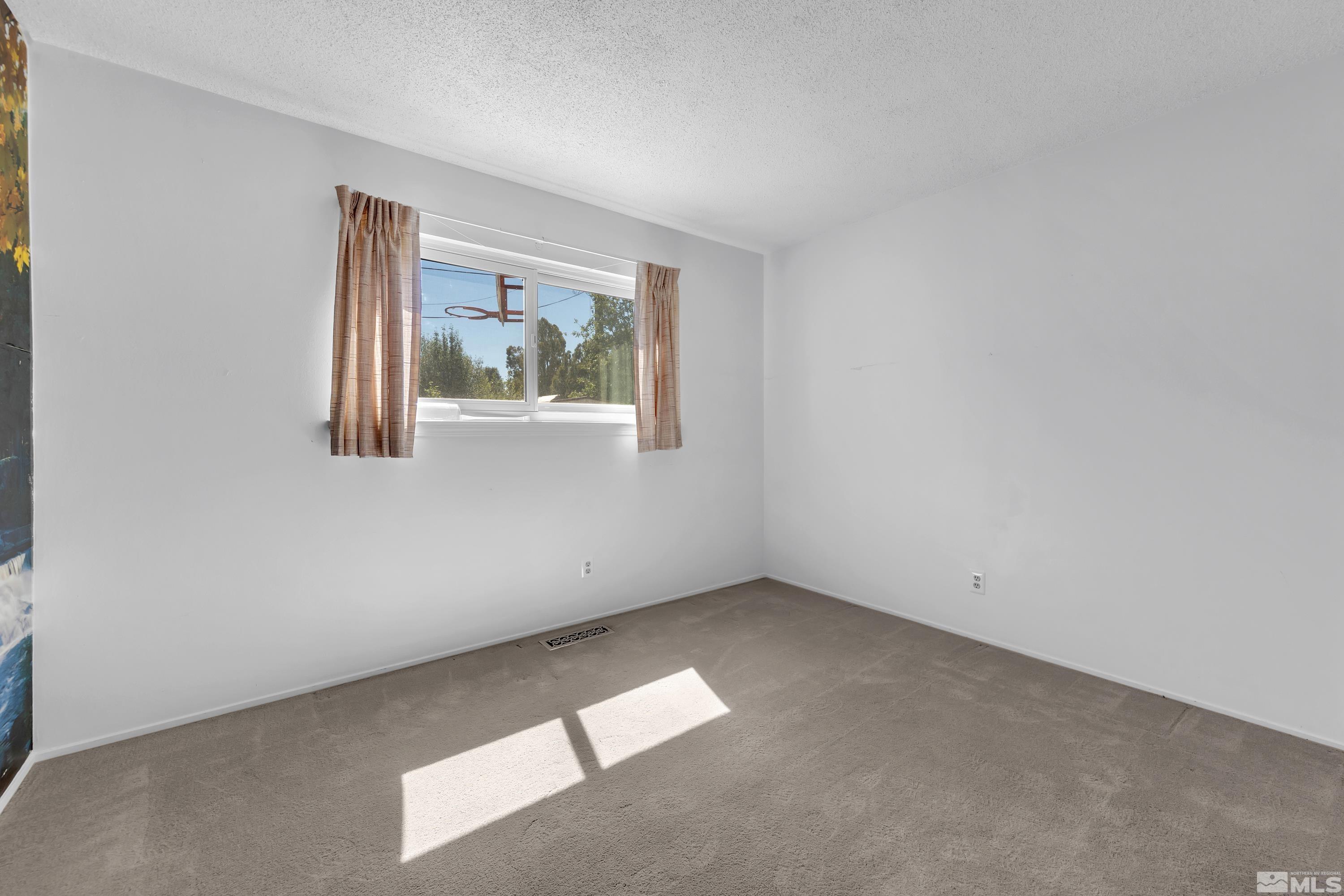 105 Rawhide Way