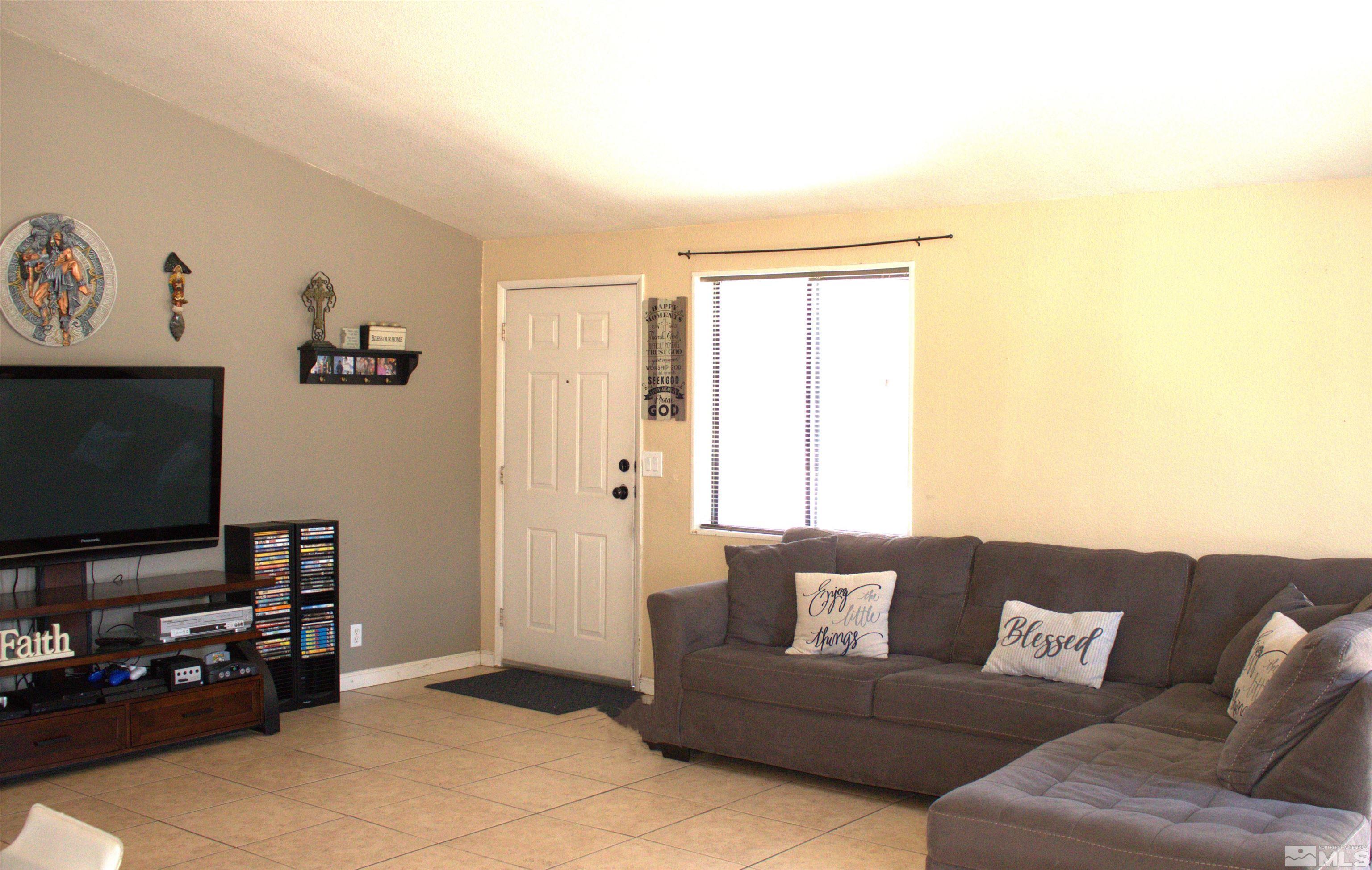 5105 Valley Hi Drive