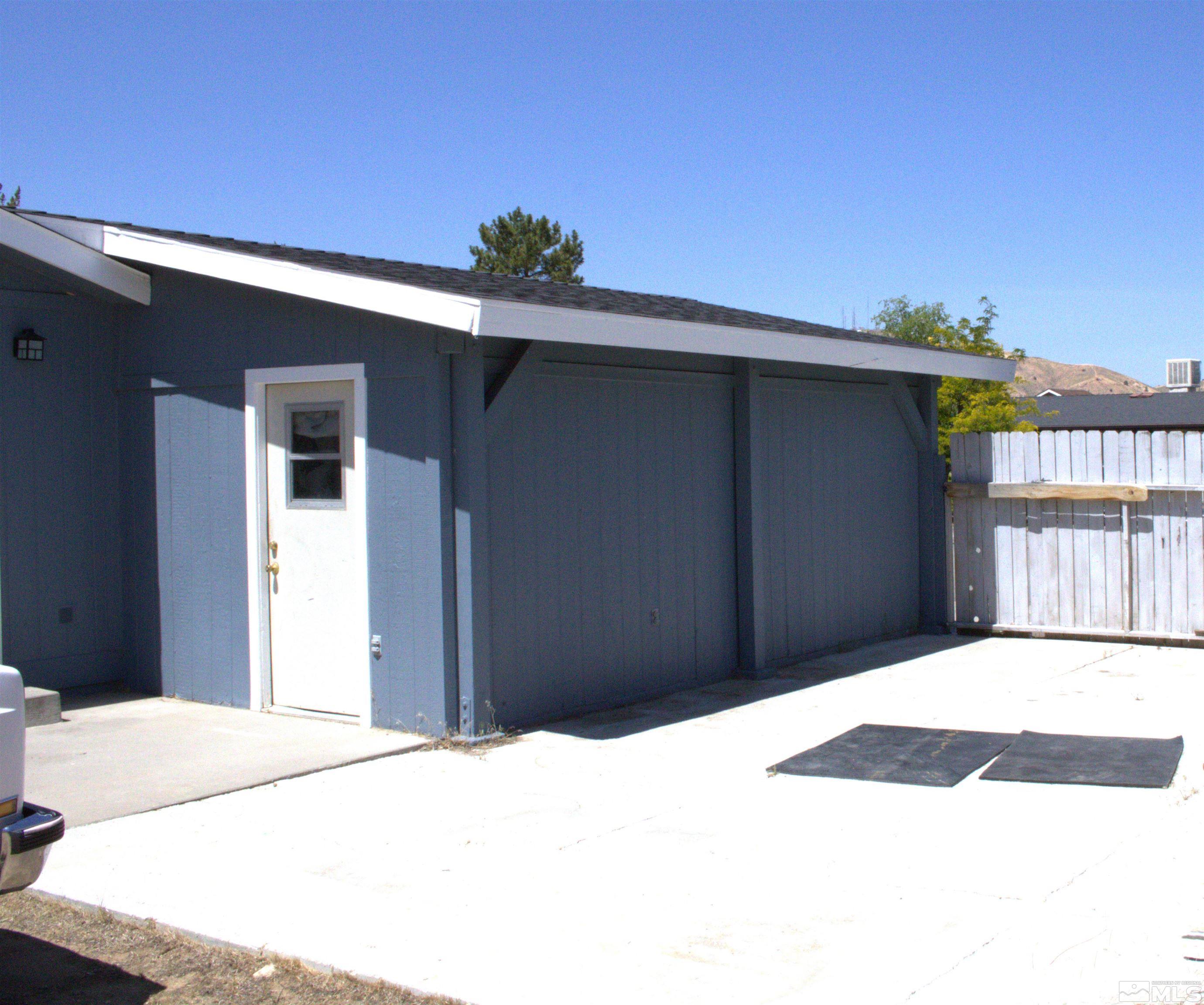 5105 Valley Hi Drive