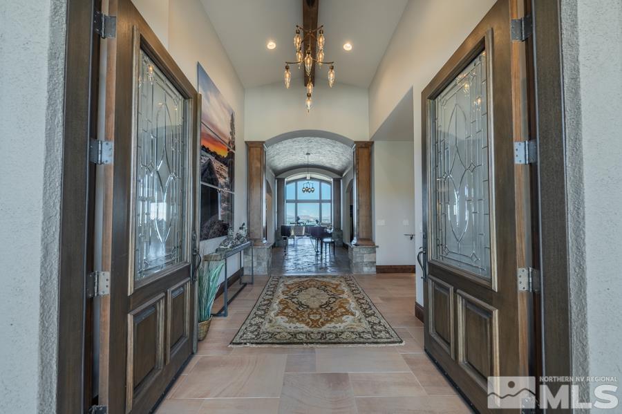 386 Questa Court