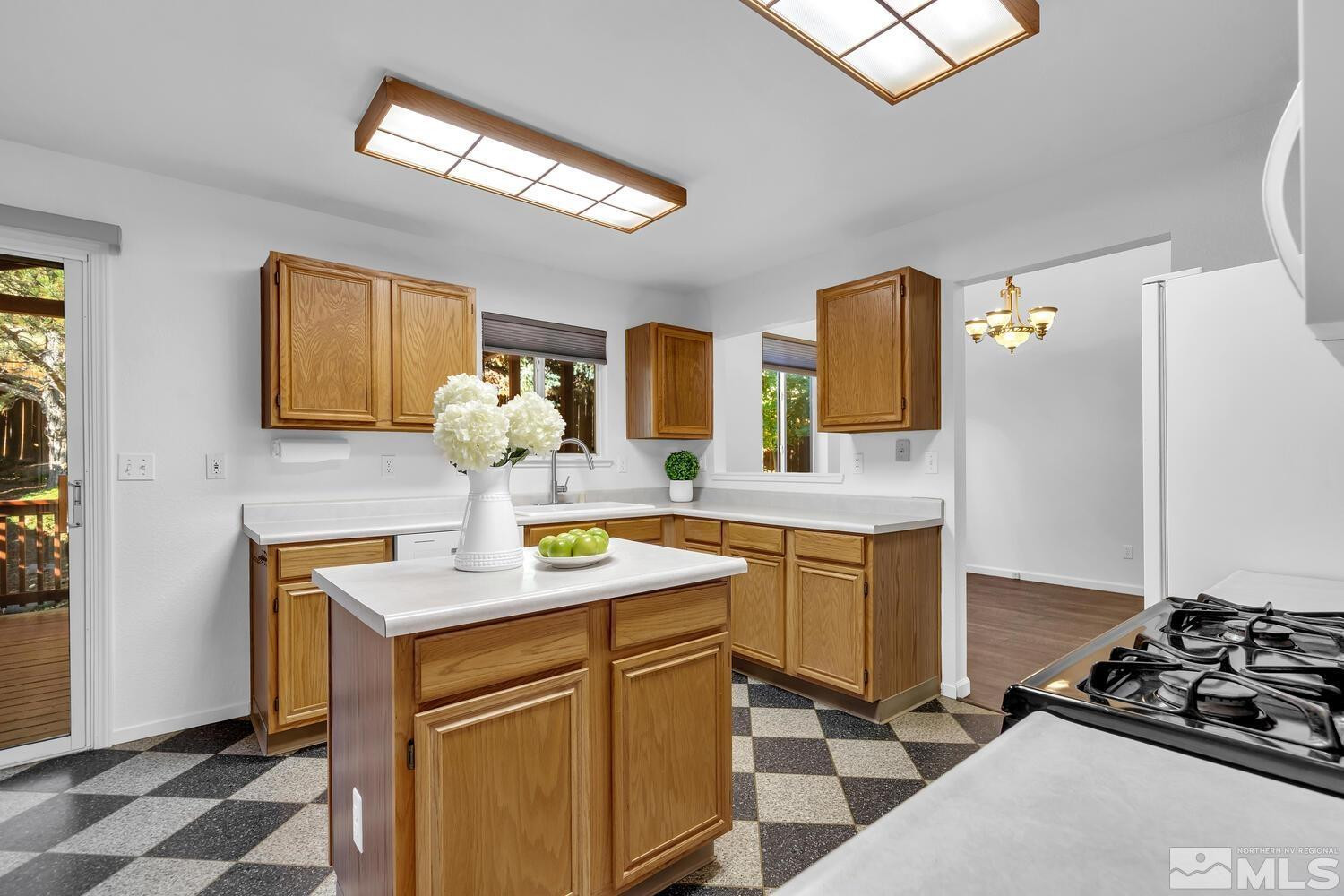 4431 Creekside Circle