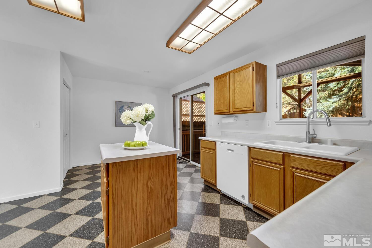 4431 Creekside Circle