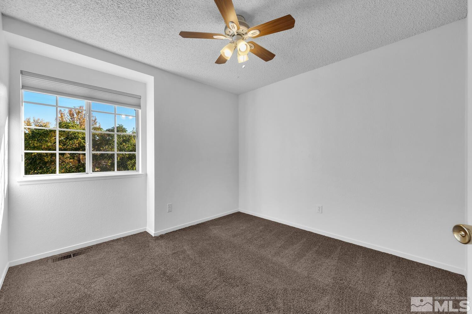 4431 Creekside Circle