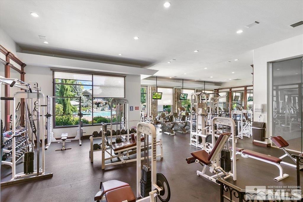 900 S Meadows Parkway, 4512