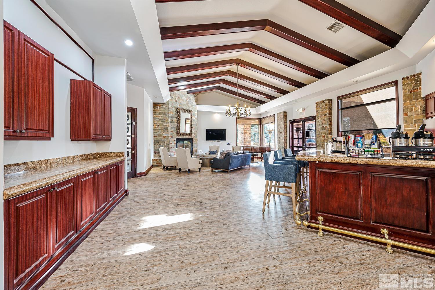 900 S Meadows Parkway, 4512