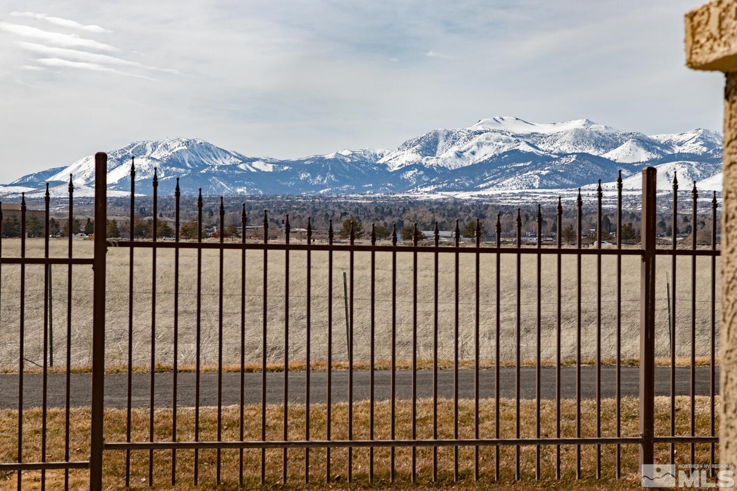 900 S Meadows Parkway, 5112