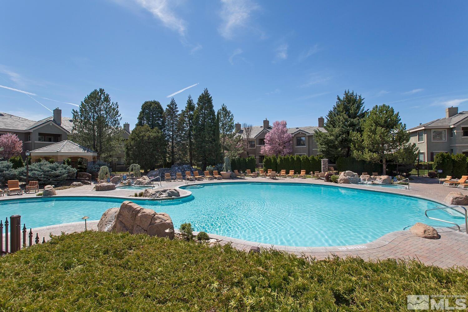 900 S Meadows Parkway, 5112