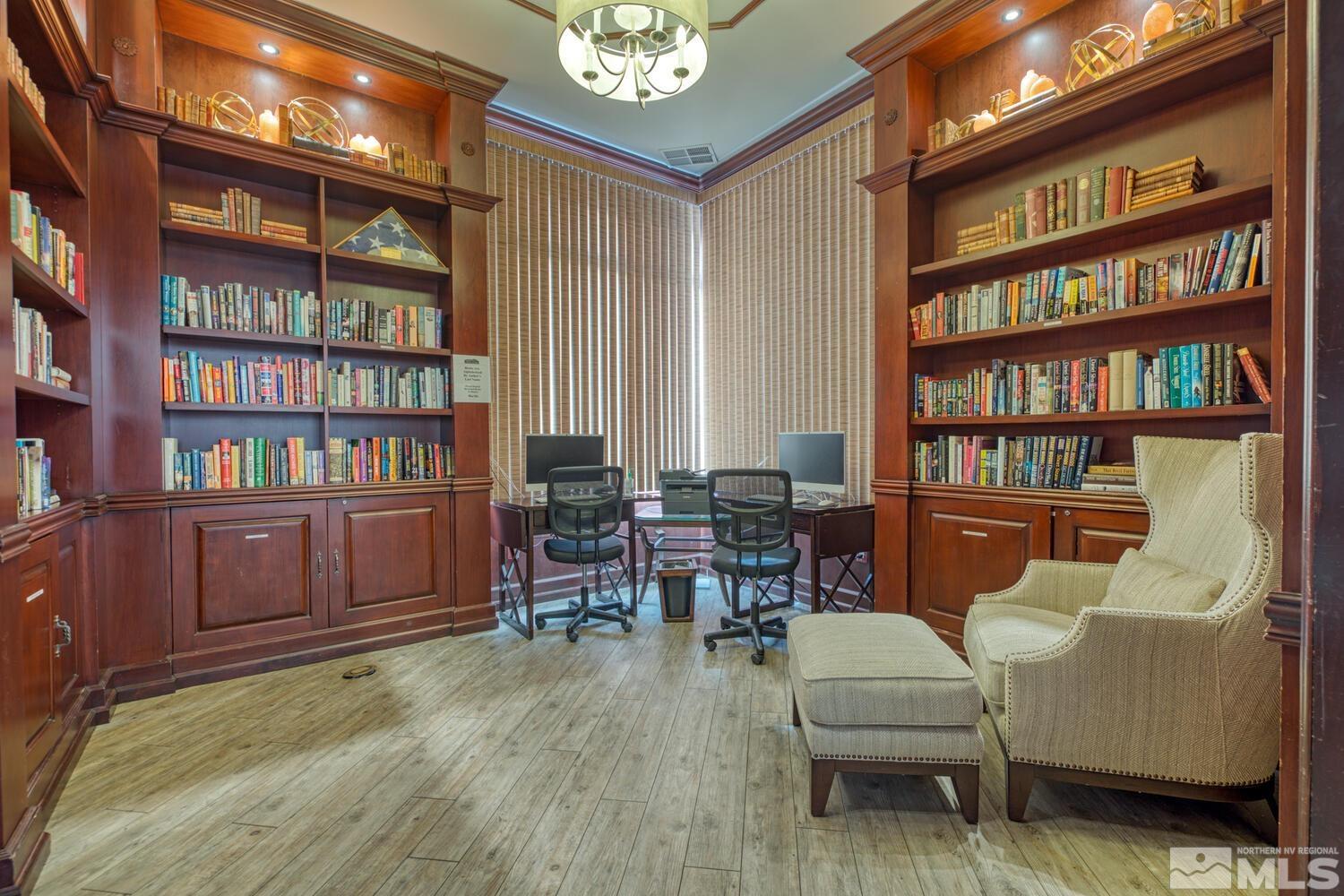 900 S Meadows Parkway, 5112