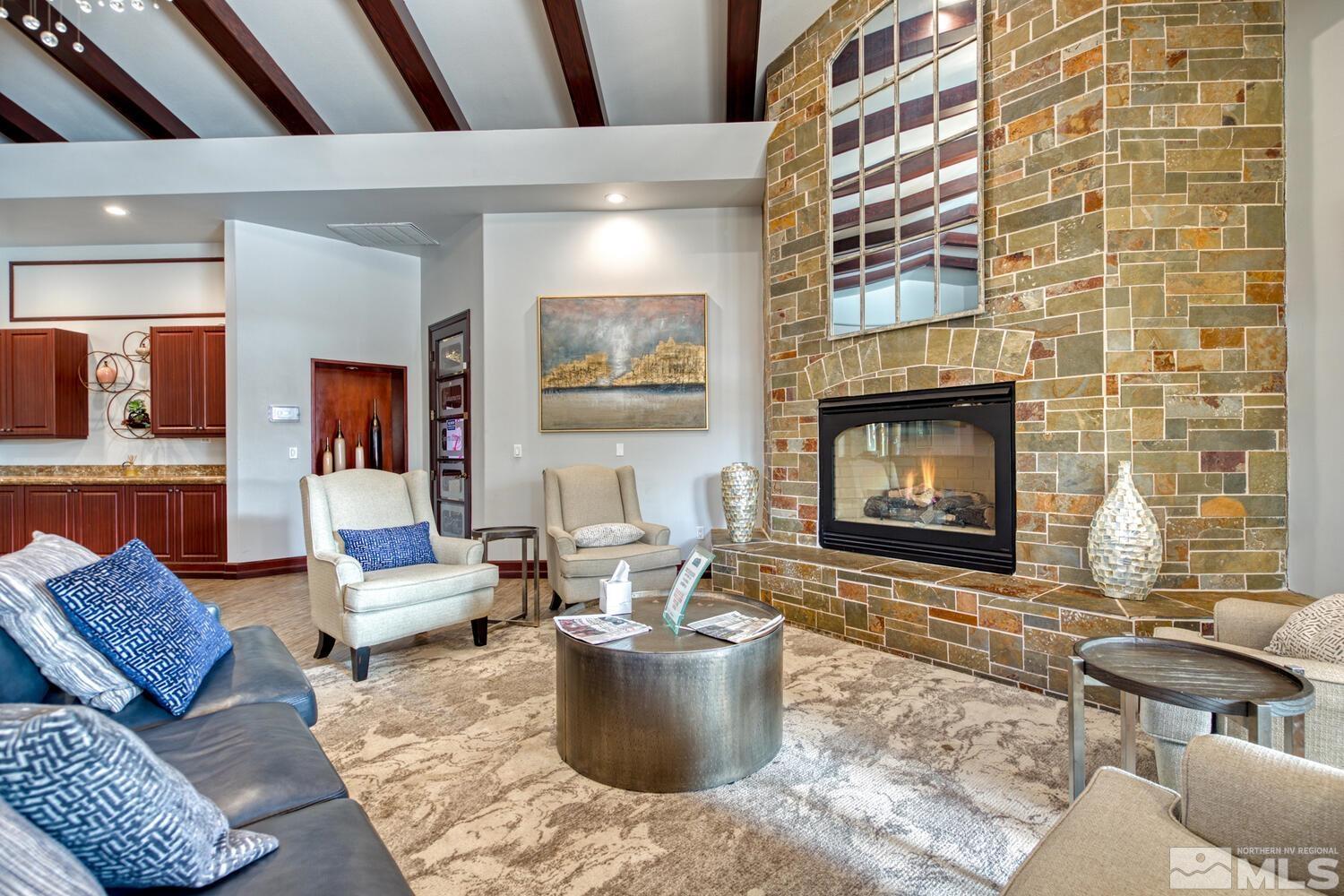 900 S Meadows Parkway, 5112