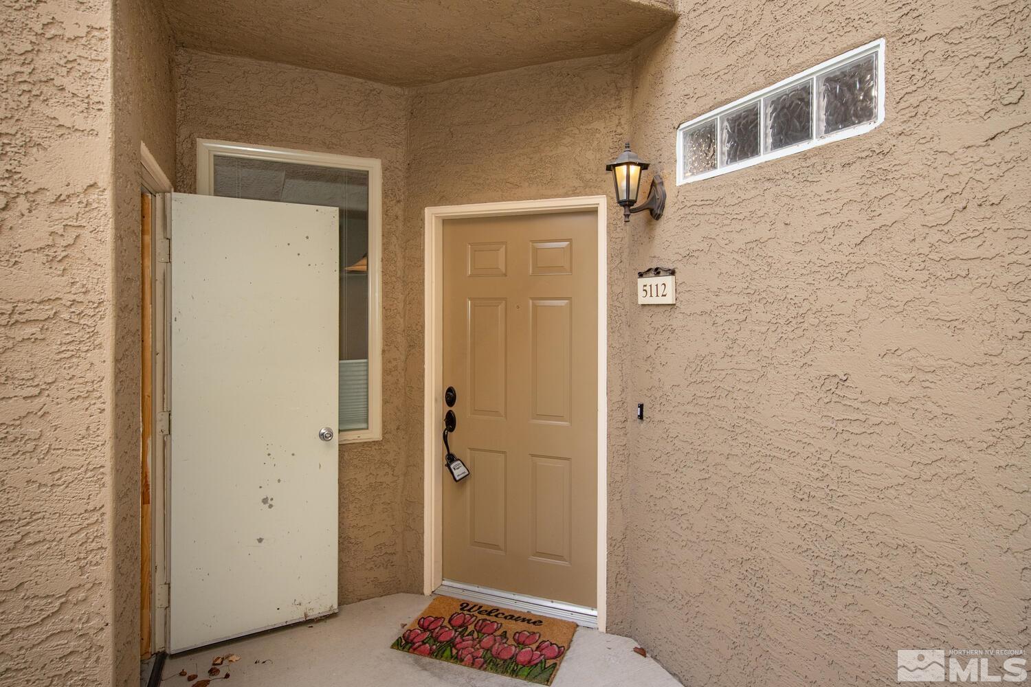 900 S Meadows Parkway, 5112