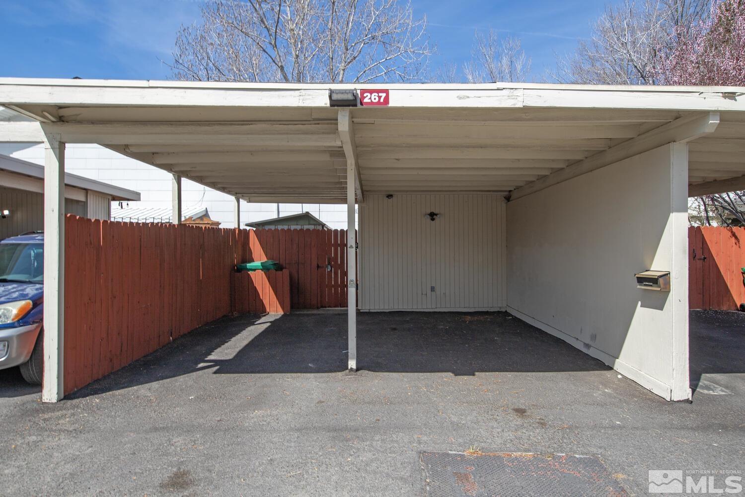 267 Smithridge