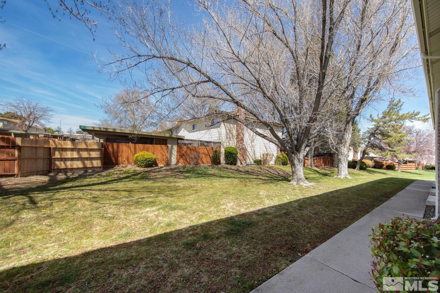 267 Smithridge