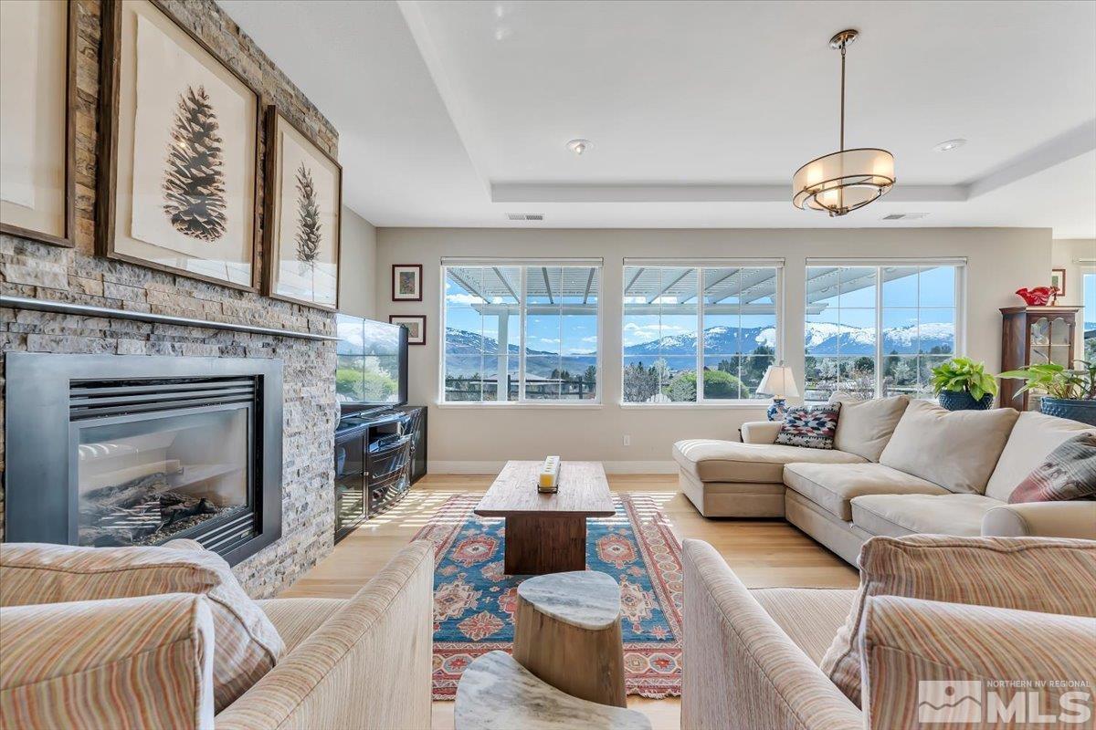 8998 Beacon Ridge Trail
