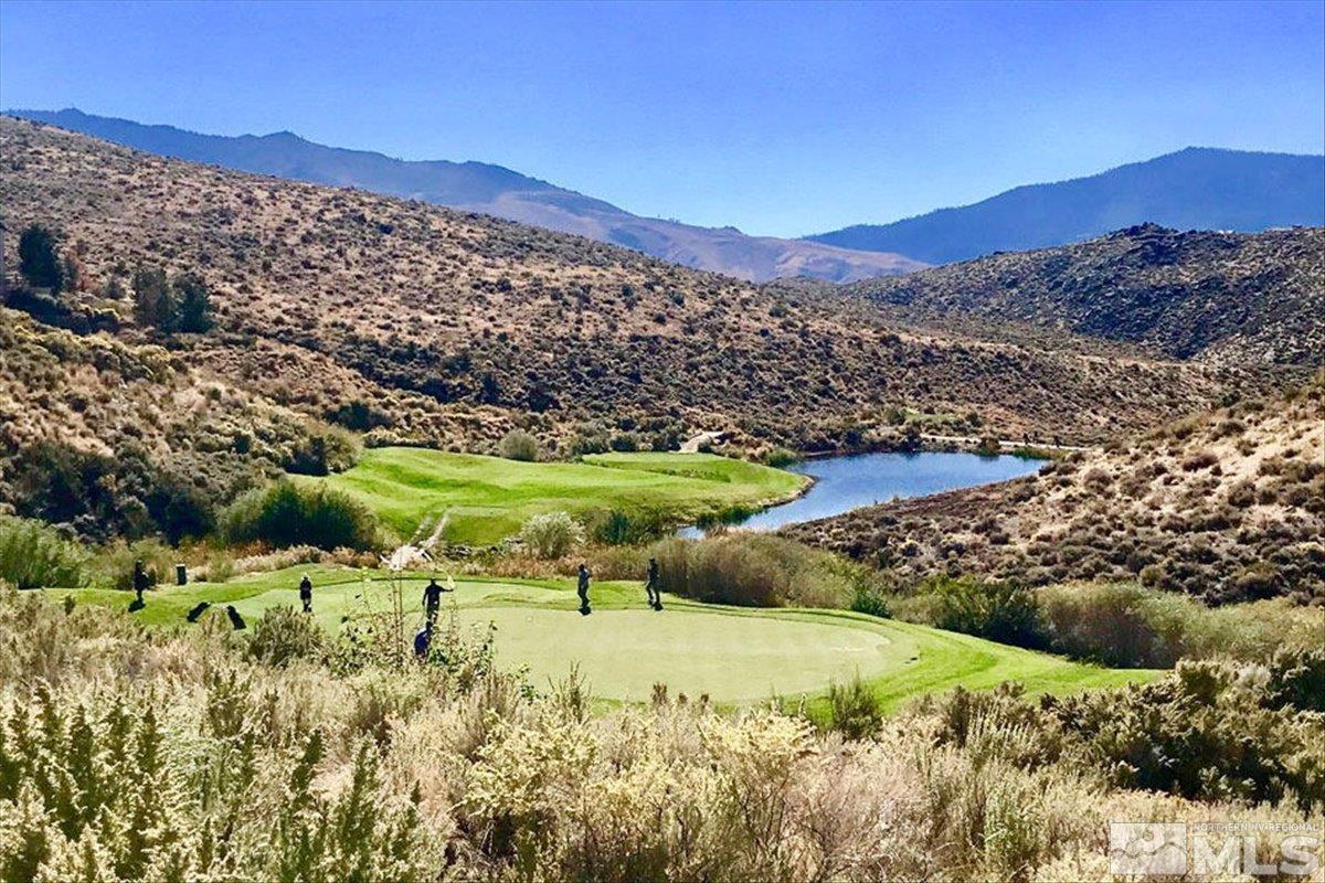 8998 Beacon Ridge Trail