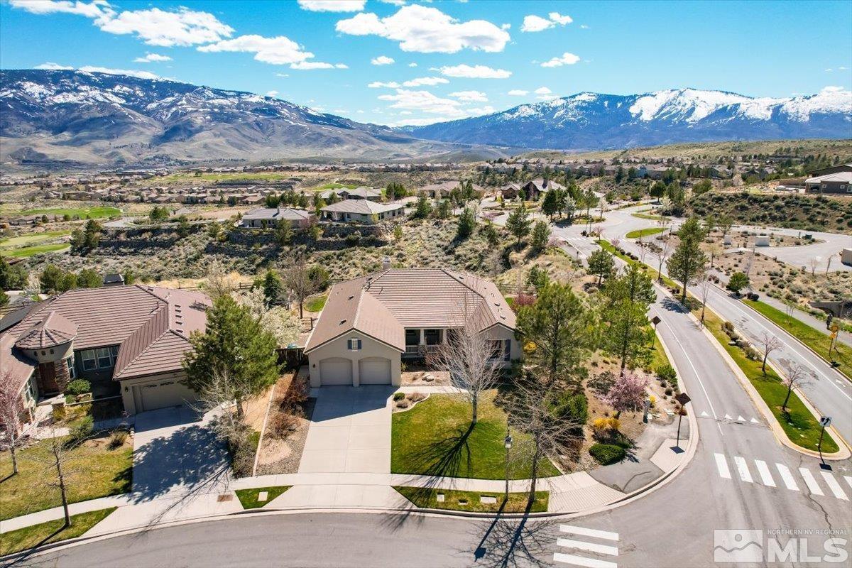 8998 Beacon Ridge Trail