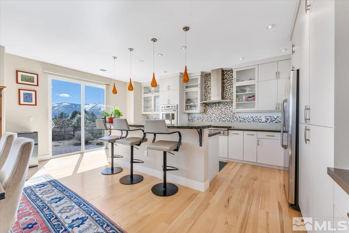 8998 Beacon Ridge Trail