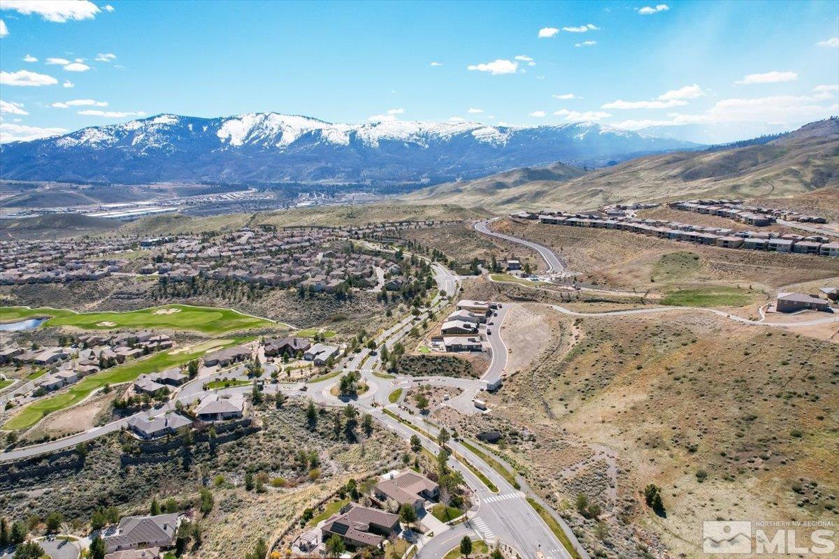 8998 Beacon Ridge Trail