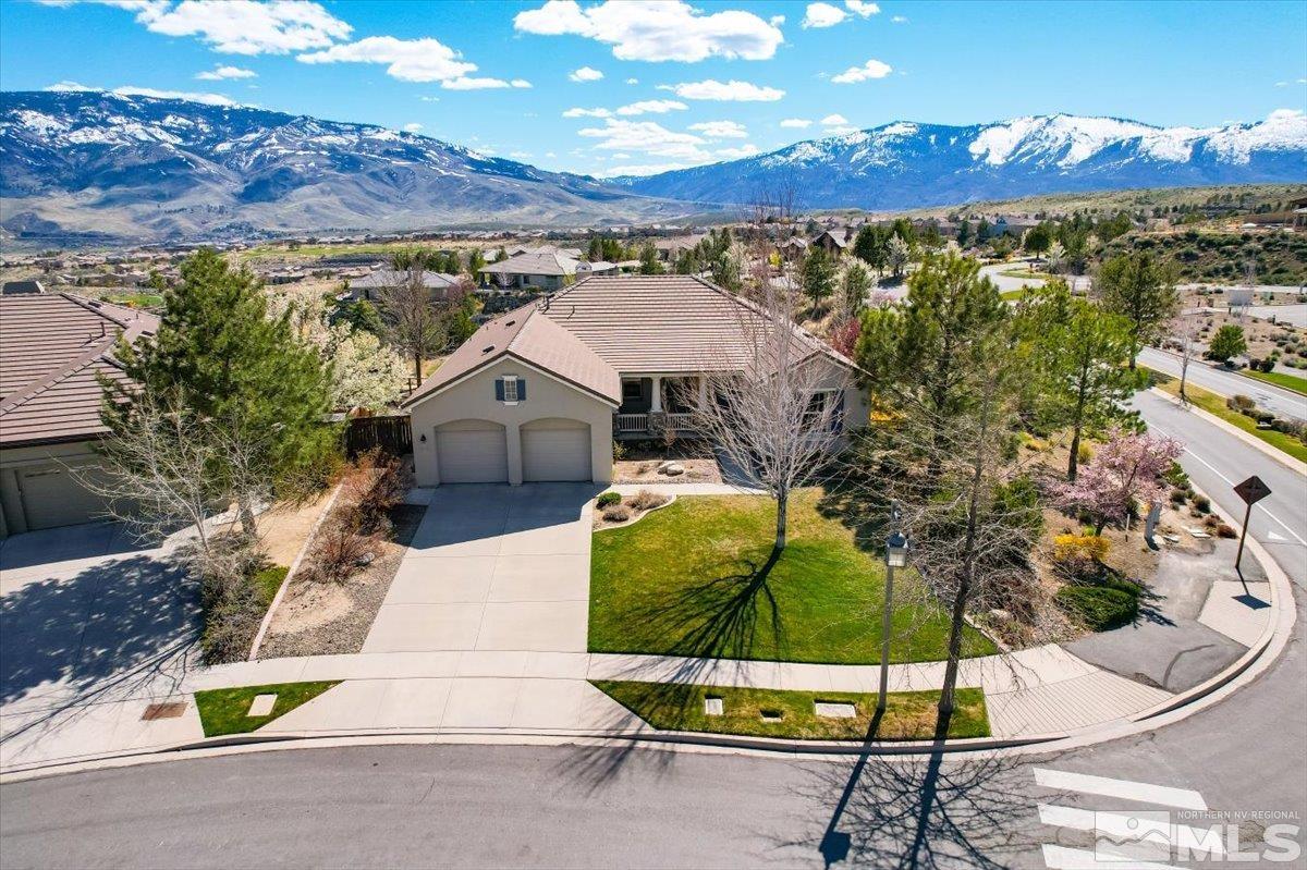 8998 Beacon Ridge Trail