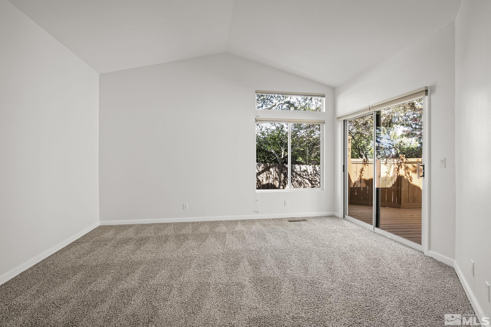 3607 Skyline Boulevard