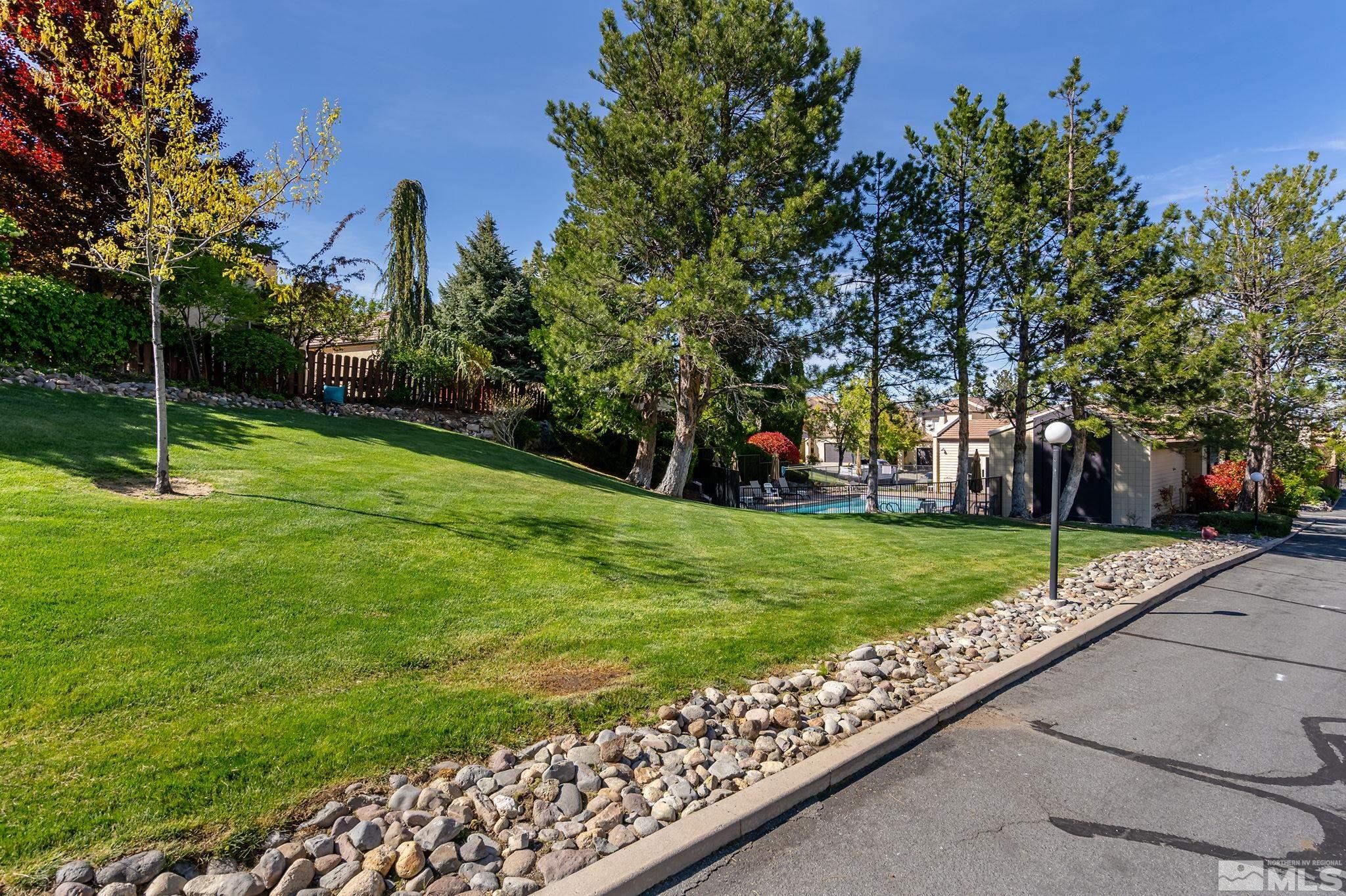 3607 Skyline Boulevard
