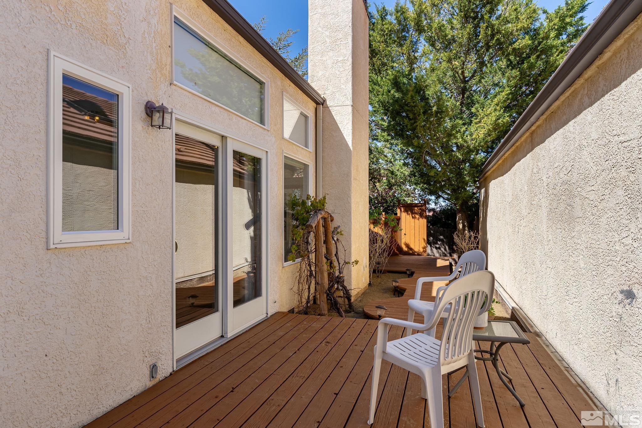 3607 Skyline Boulevard