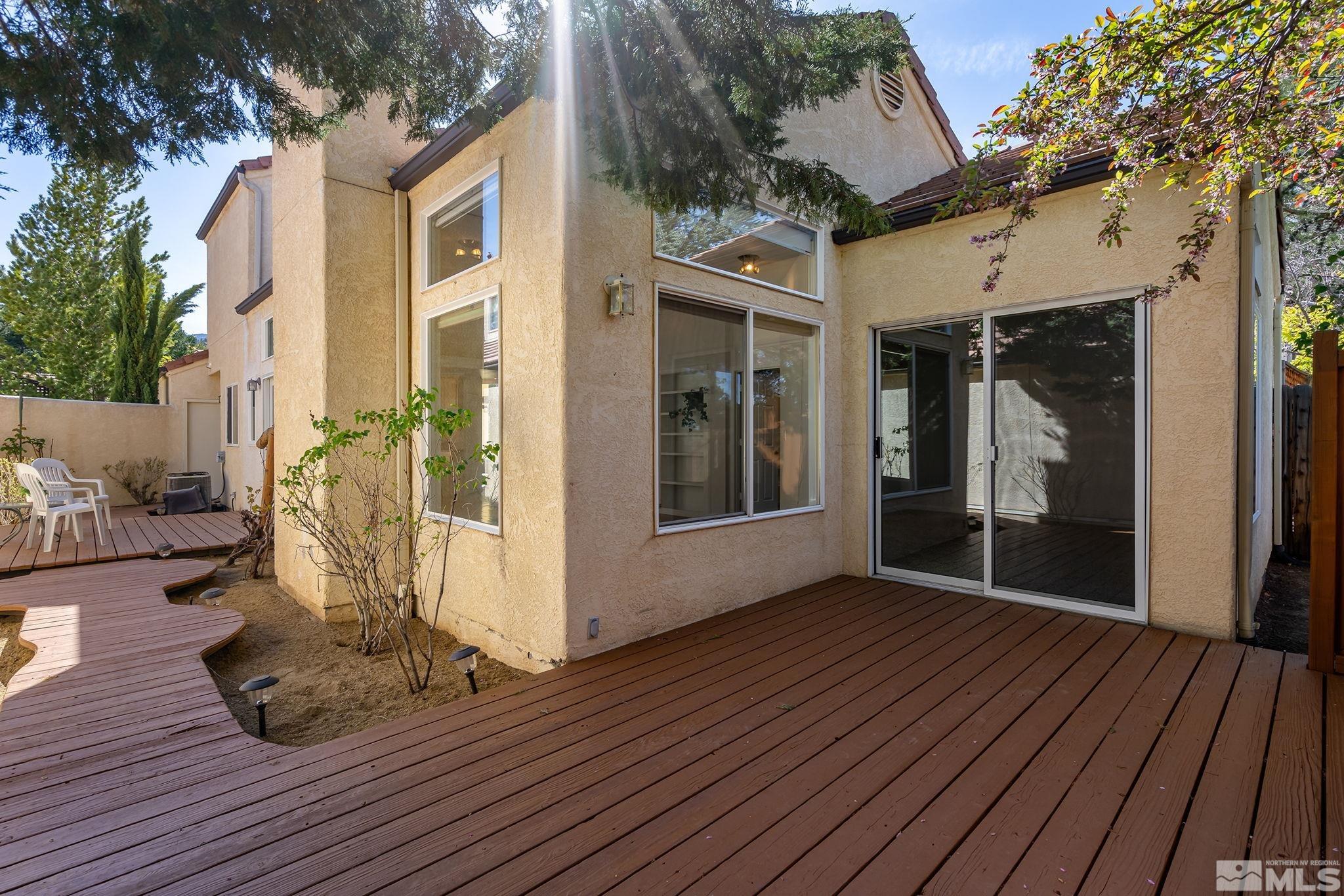 3607 Skyline Boulevard