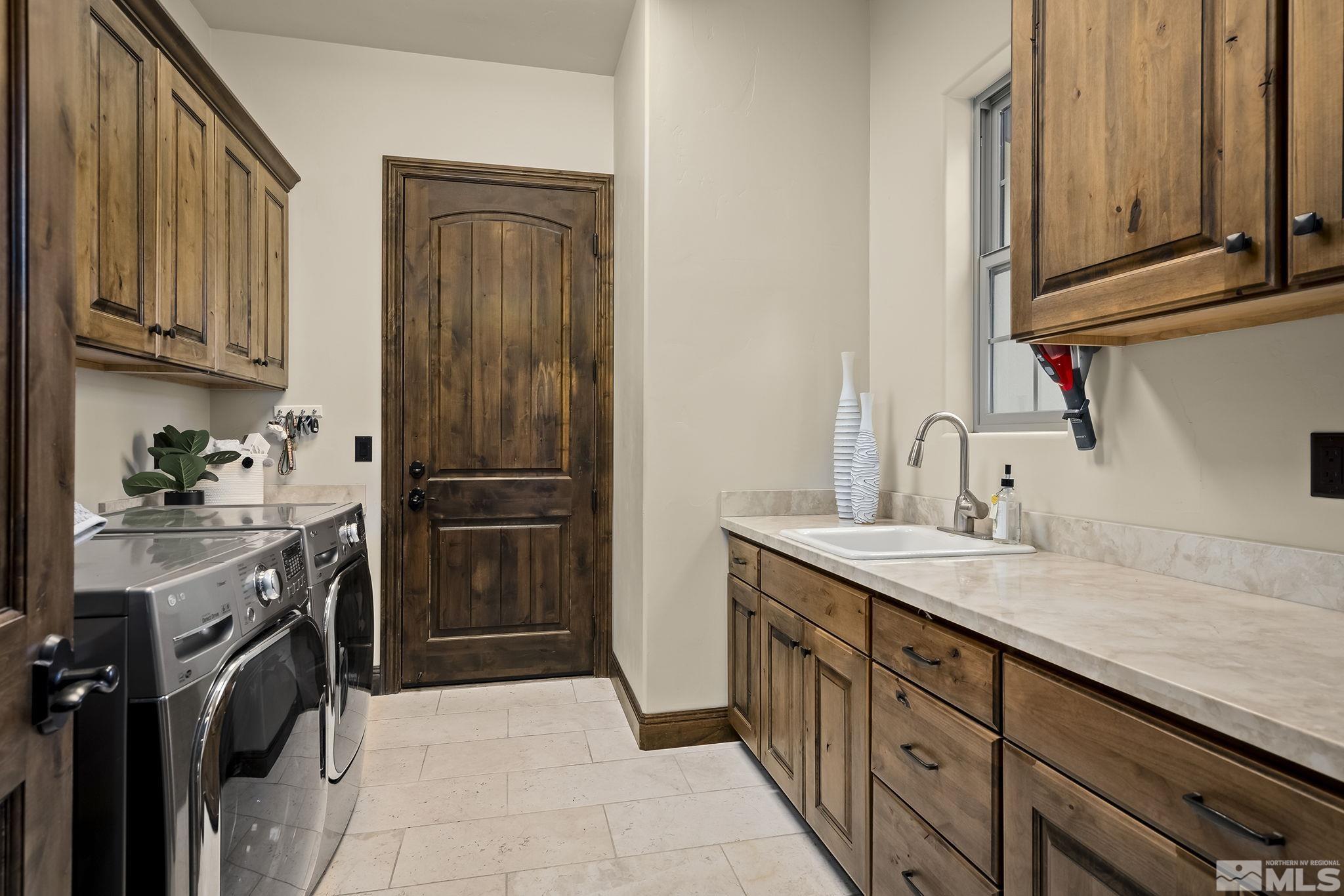 4015 Spotted Eagle Court