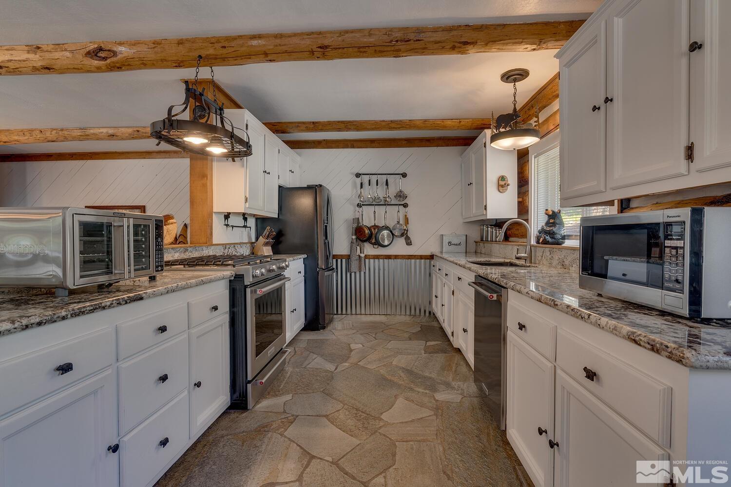 429 Barrett Dr