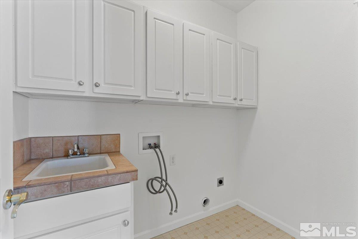 1484 Copper Point Circle