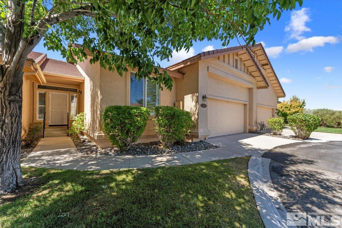 1484 Copper Point Circle