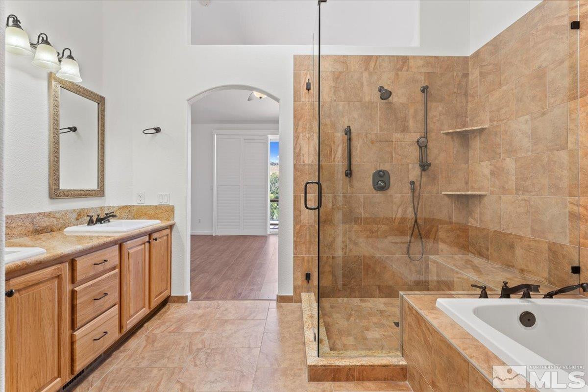 1484 Copper Point Circle