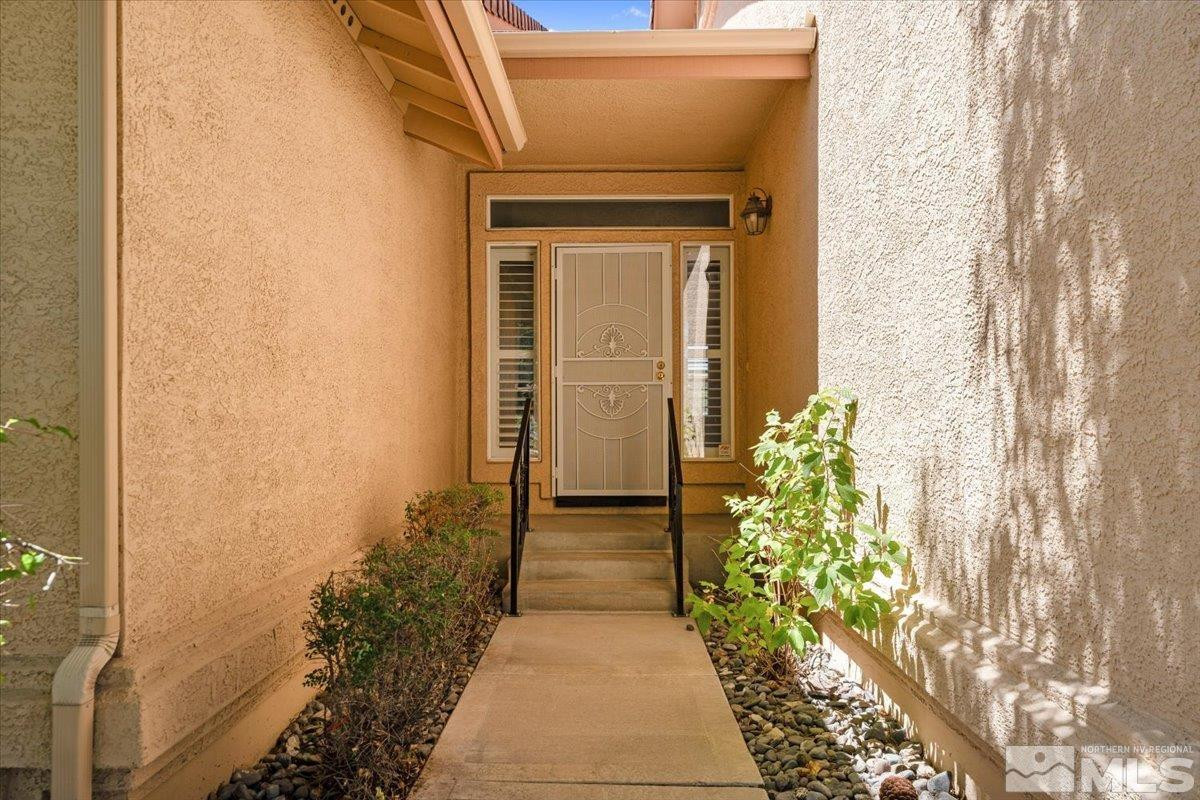 1484 Copper Point Circle