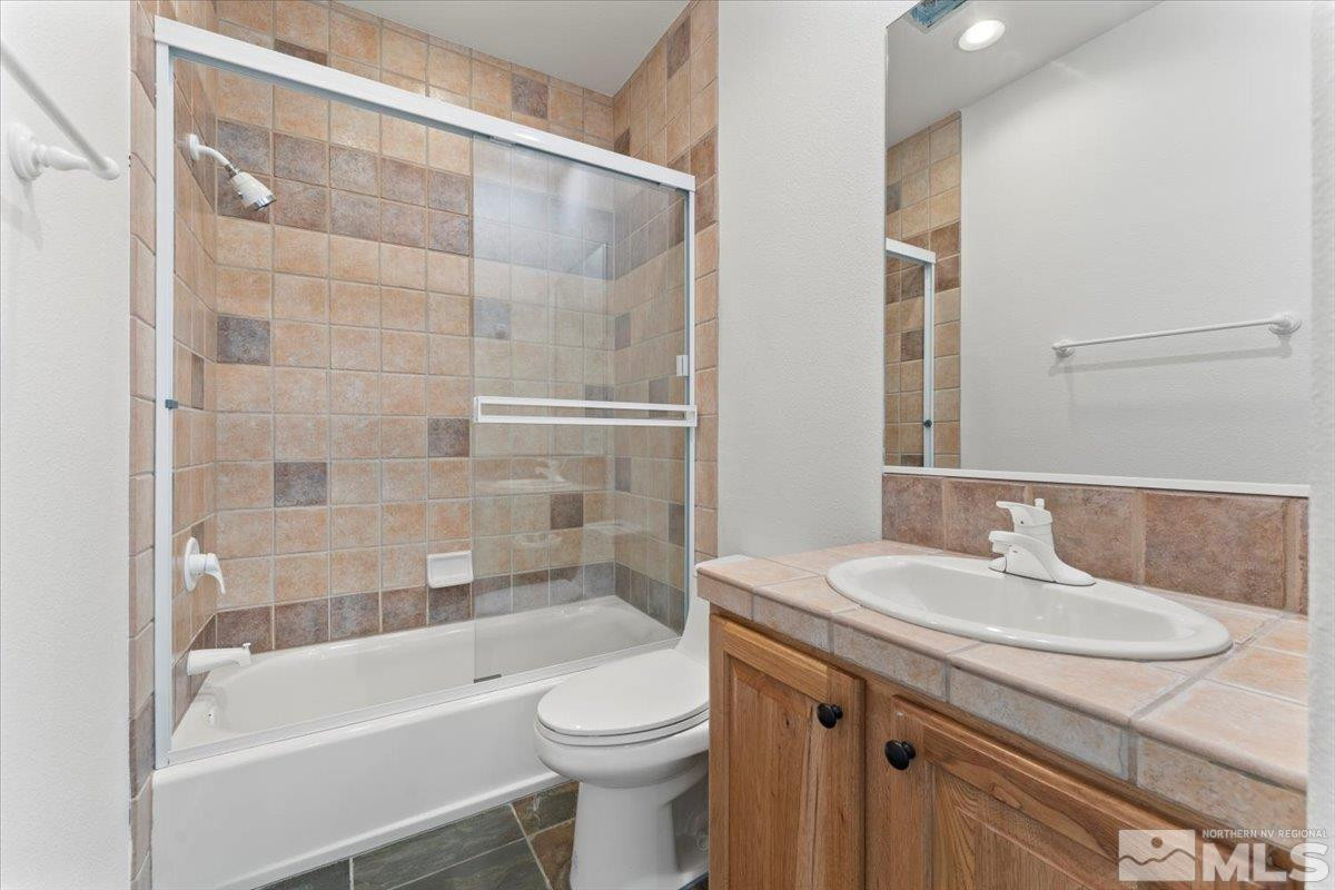 1484 Copper Point Circle