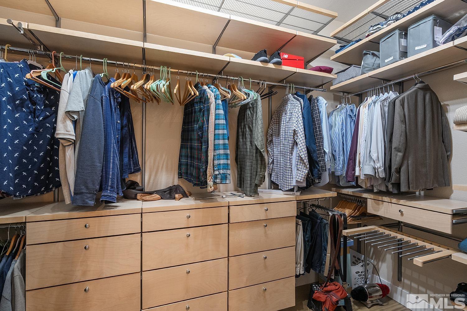 2905 Amethyst Hills Drive