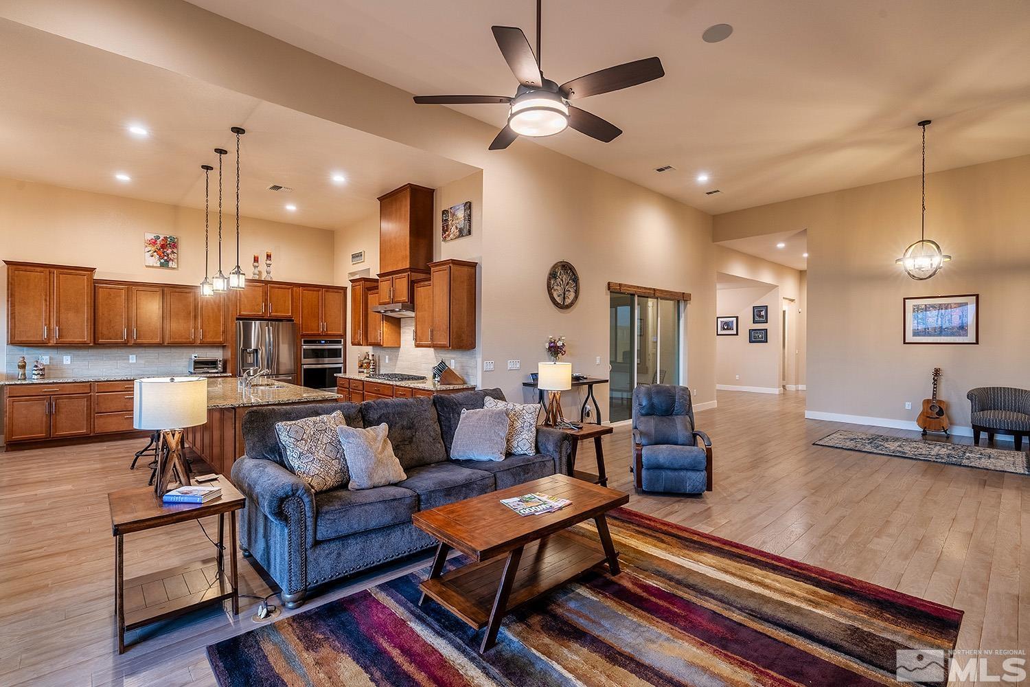 2905 Amethyst Hills Drive