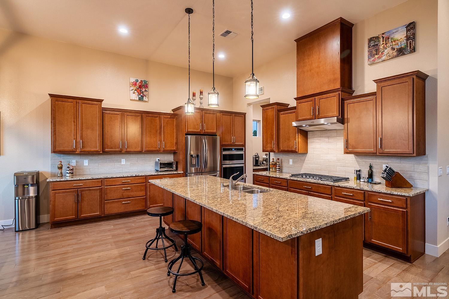 2905 Amethyst Hills Drive