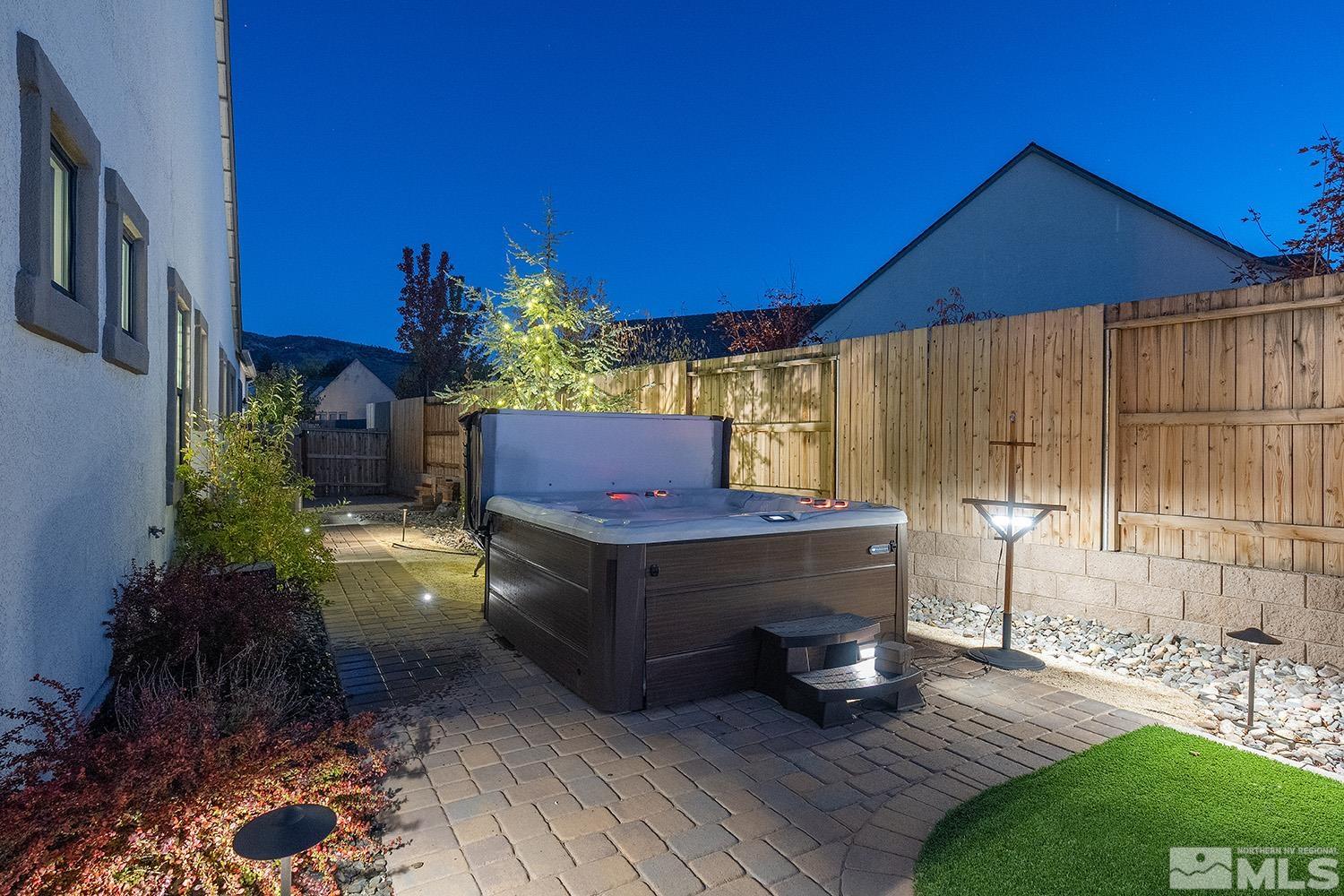 2905 Amethyst Hills Drive