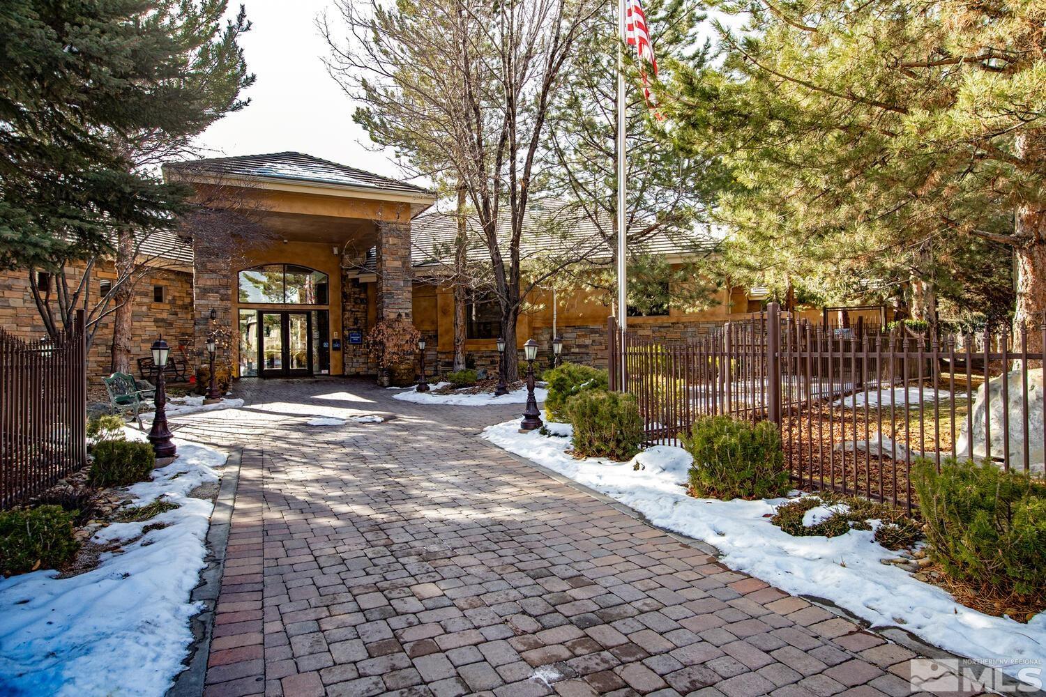 900 S Meadows Parkway, APT 1022