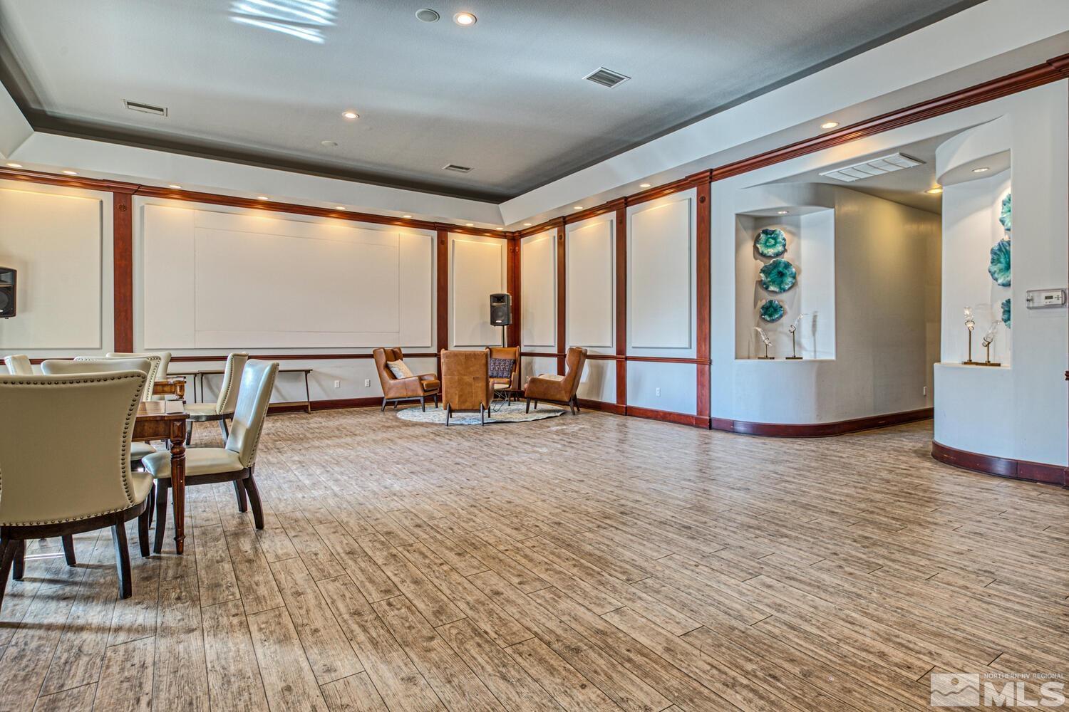 900 S Meadows Parkway, APT 1022